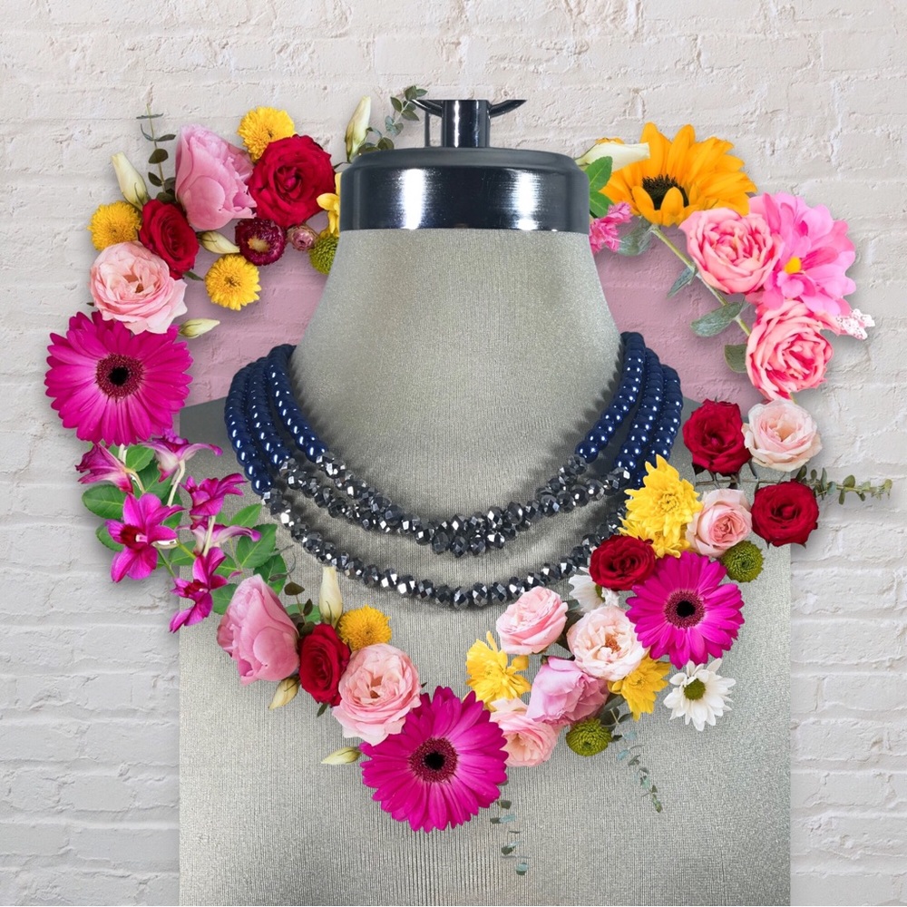 Gorgeous Blue Pearls and Silver Glass Crystal Beads Three Strands Necklace.